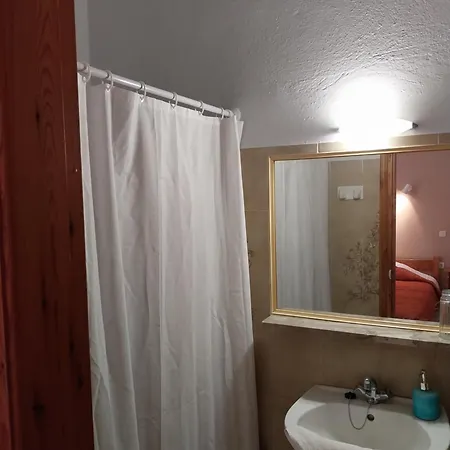 Meltemi And * 피니코운타