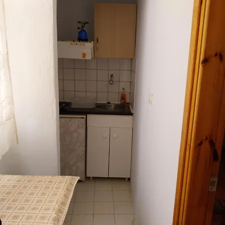 Meltemi And شقة *