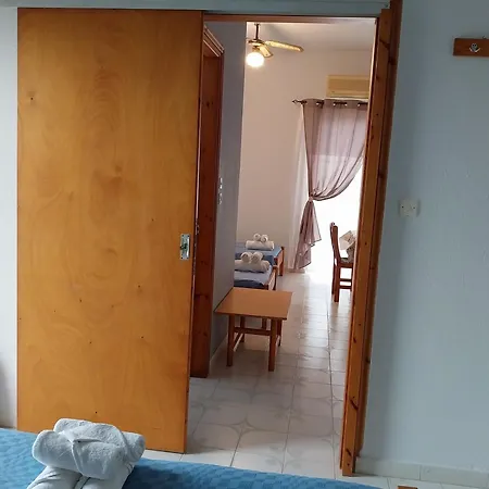 Meltemi And شقة *