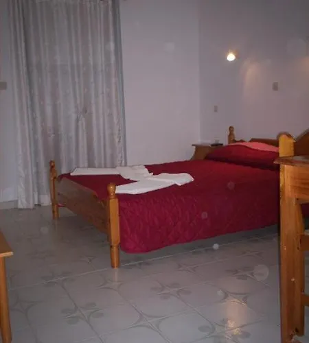 Meltemi And Apartamento *