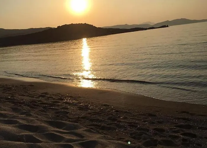 Apartamento Meltemi And Finikounta